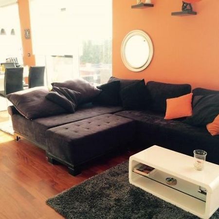 Sandra'S House Bed & Breakfast Log pri Brezovici Екстериор снимка