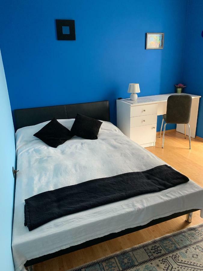Sandra'S House Bed & Breakfast Log pri Brezovici Екстериор снимка